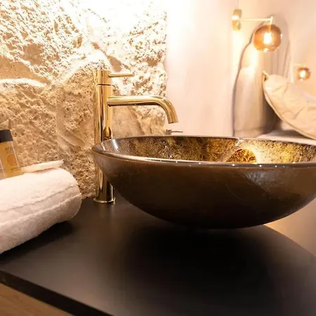Avec 2 Jacuzzi Balneo, Parking * Nice